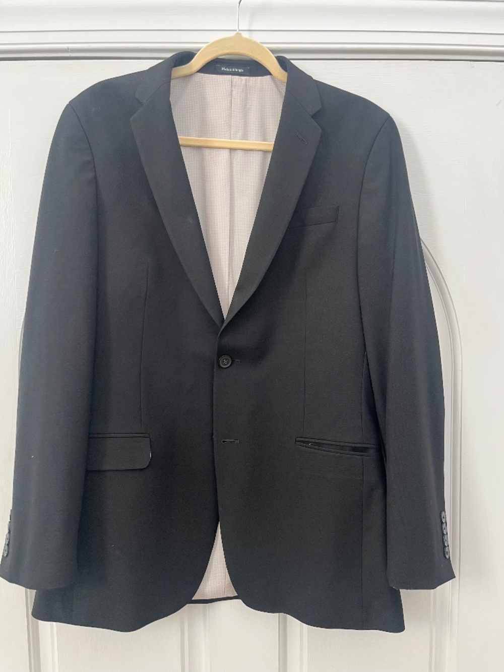 WORN ONCE! Egara Suit Black Skinny Fit Stretch (Jacket -40L | Pants-34/32)